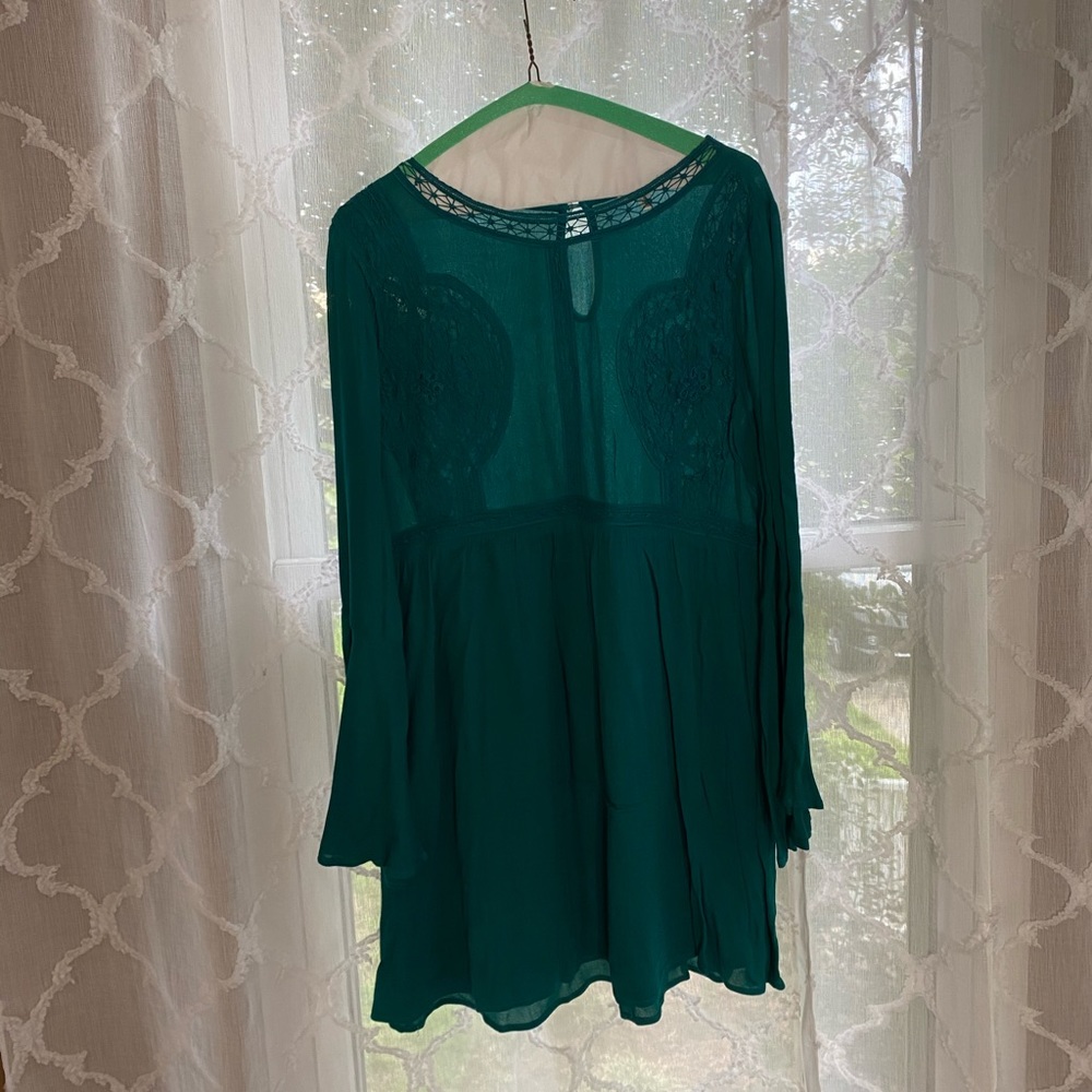 Blue/Green Dress